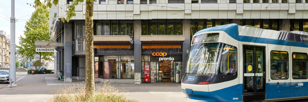 2024_Zürich_Mittag_Tessinerplatz176 2